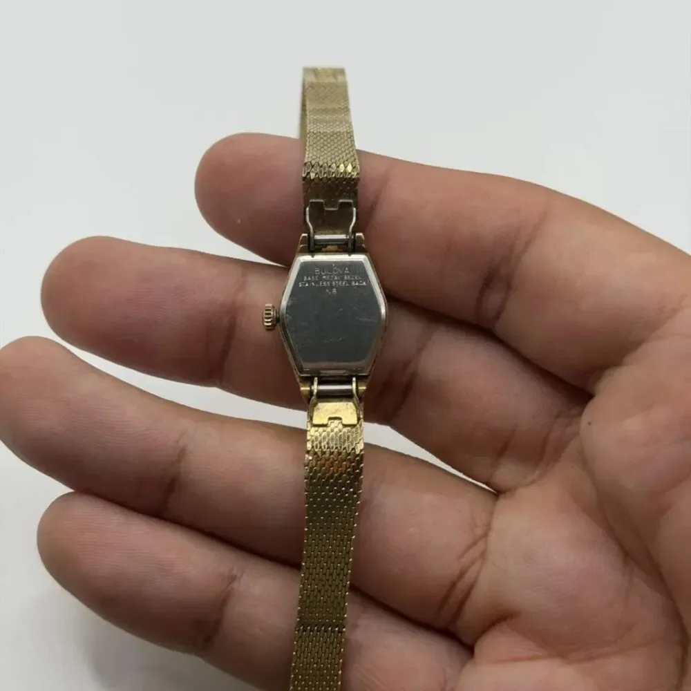 Vintage Bulova Gold Tone Hexagonal Manual Wind Mesh Bracelet Women's Watch